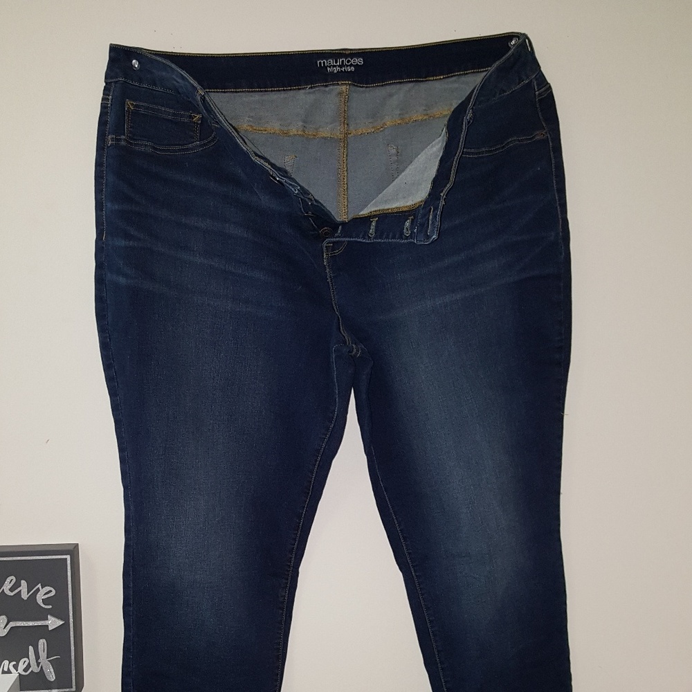 Maurices Plus (24 short) Button Up Jeggings